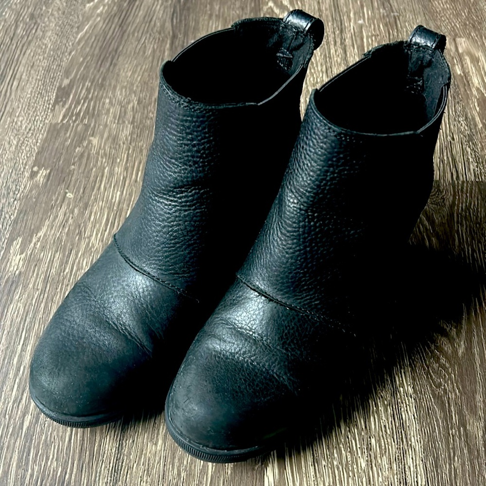 Sorel Joan of Arctic